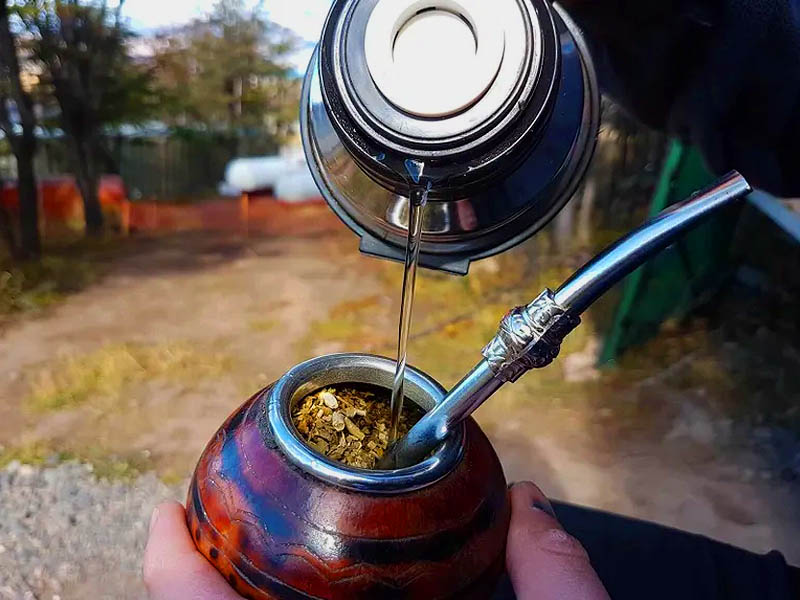 Conozca todo sobre el mate, una costumbre muy argentina.